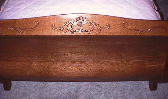 Sleigh Bed Photo 1102